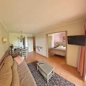 Appartement Du Golf De Pont Royal - Paisible Rez De Jardin - Terrasse&piscine, Mallemort